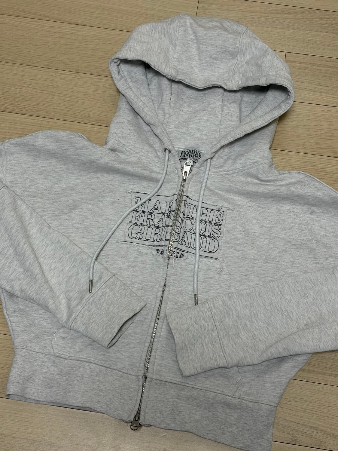 마리떼 클래식 로고 크롭 후드집업 상품이미지2