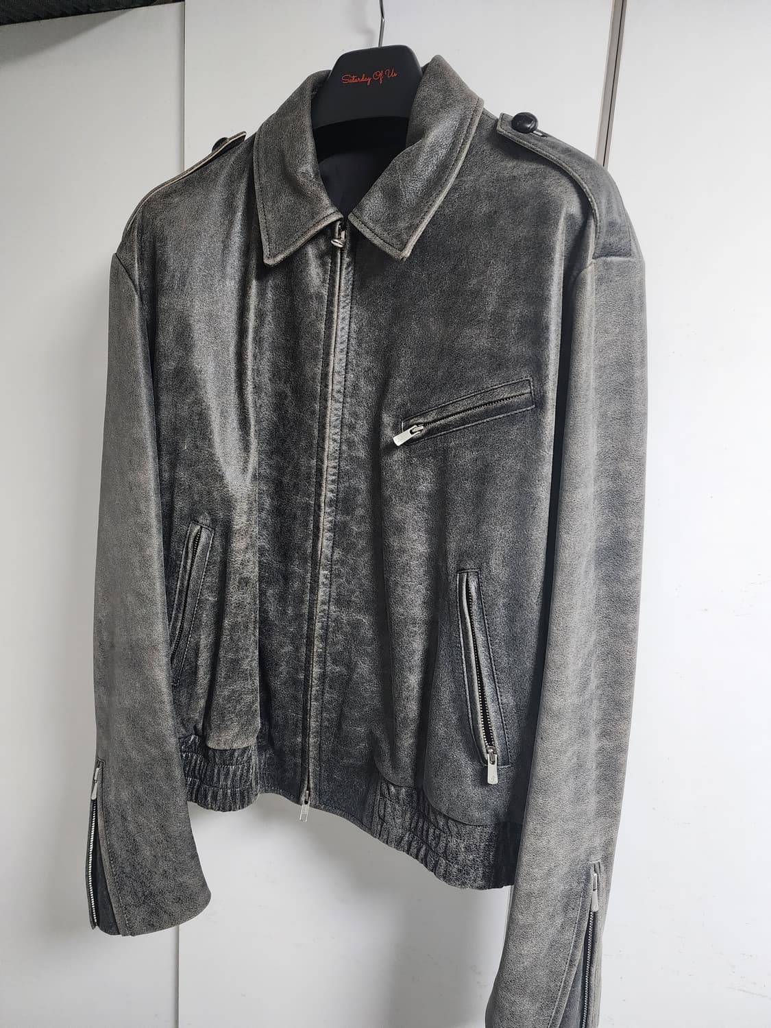 새제품 L) STU 에폴렛 레더 자켓 블랙 상품이미지4