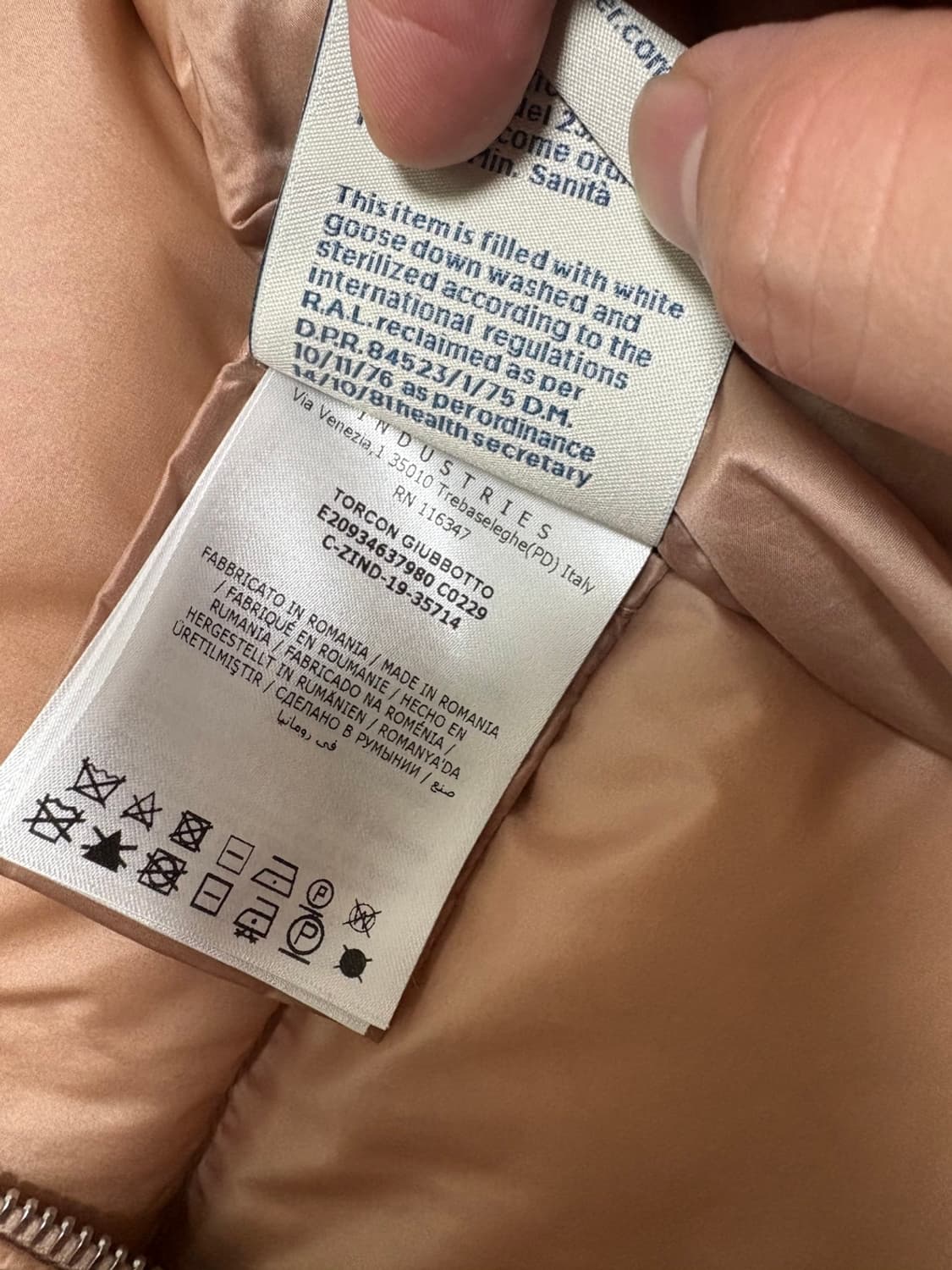 몽클레어 토르콘 패딩 상품이미지5