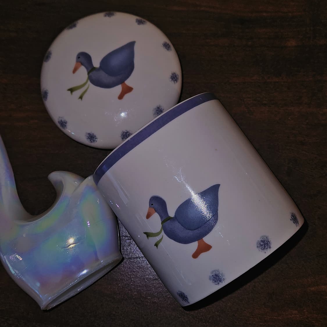 프렌치 리본 오리 도자기 덮개함

 상품이미지3