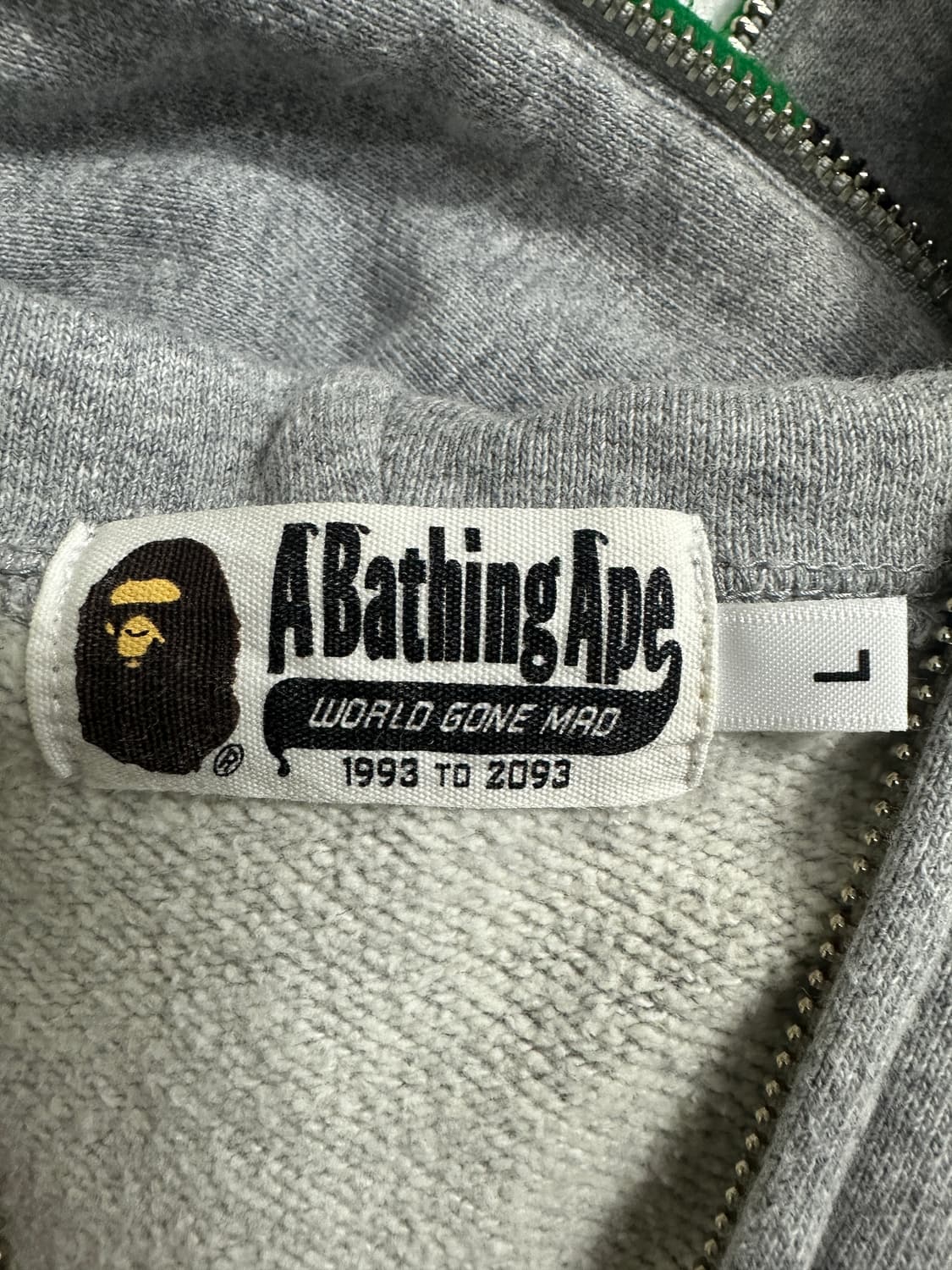 베이프 프랑켄슈타인 콜라보 마일로 후드 집업 상품이미지3