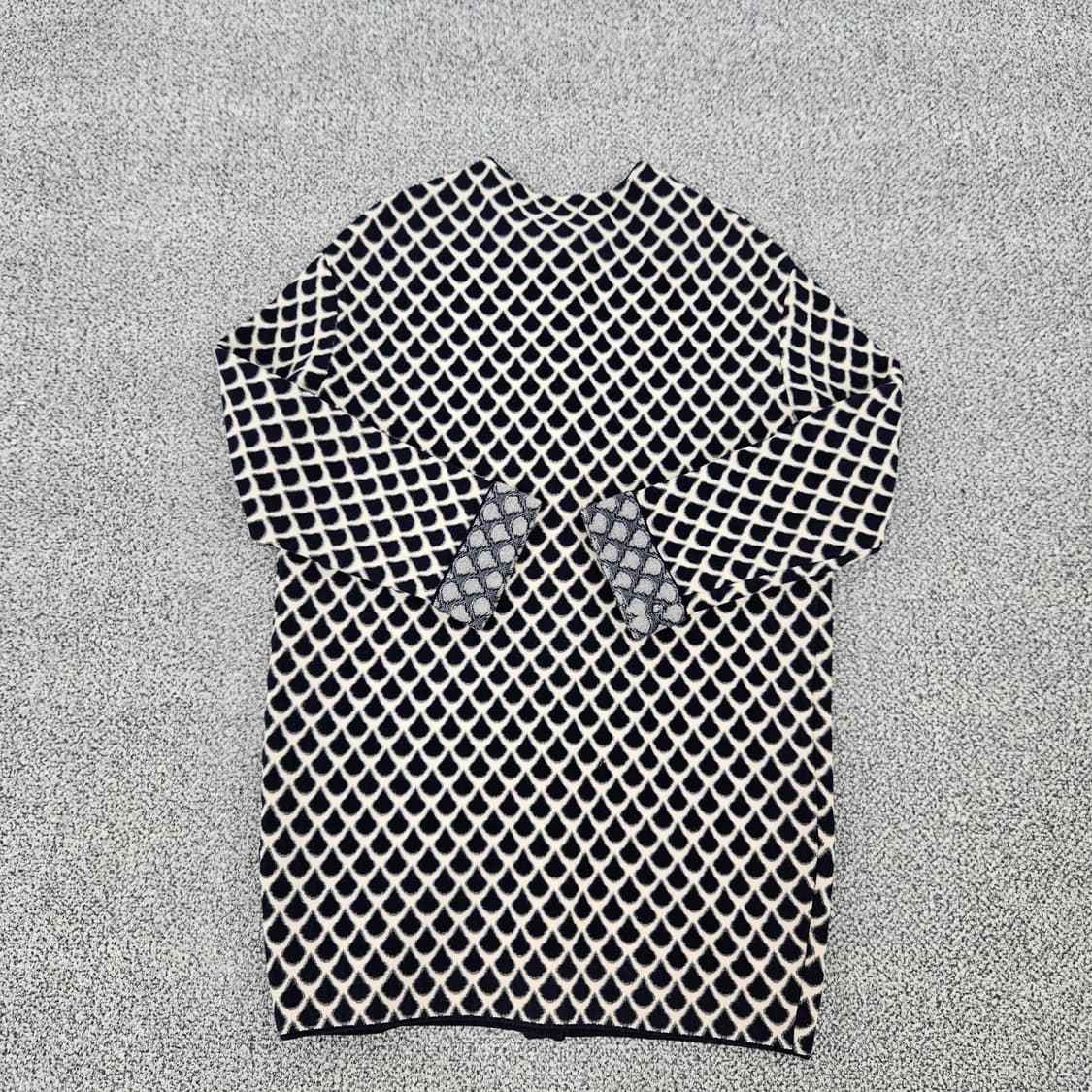 [실측확인] 시슬리 여성물방울 패턴 니트 가디건1104JM2 상품이미지3