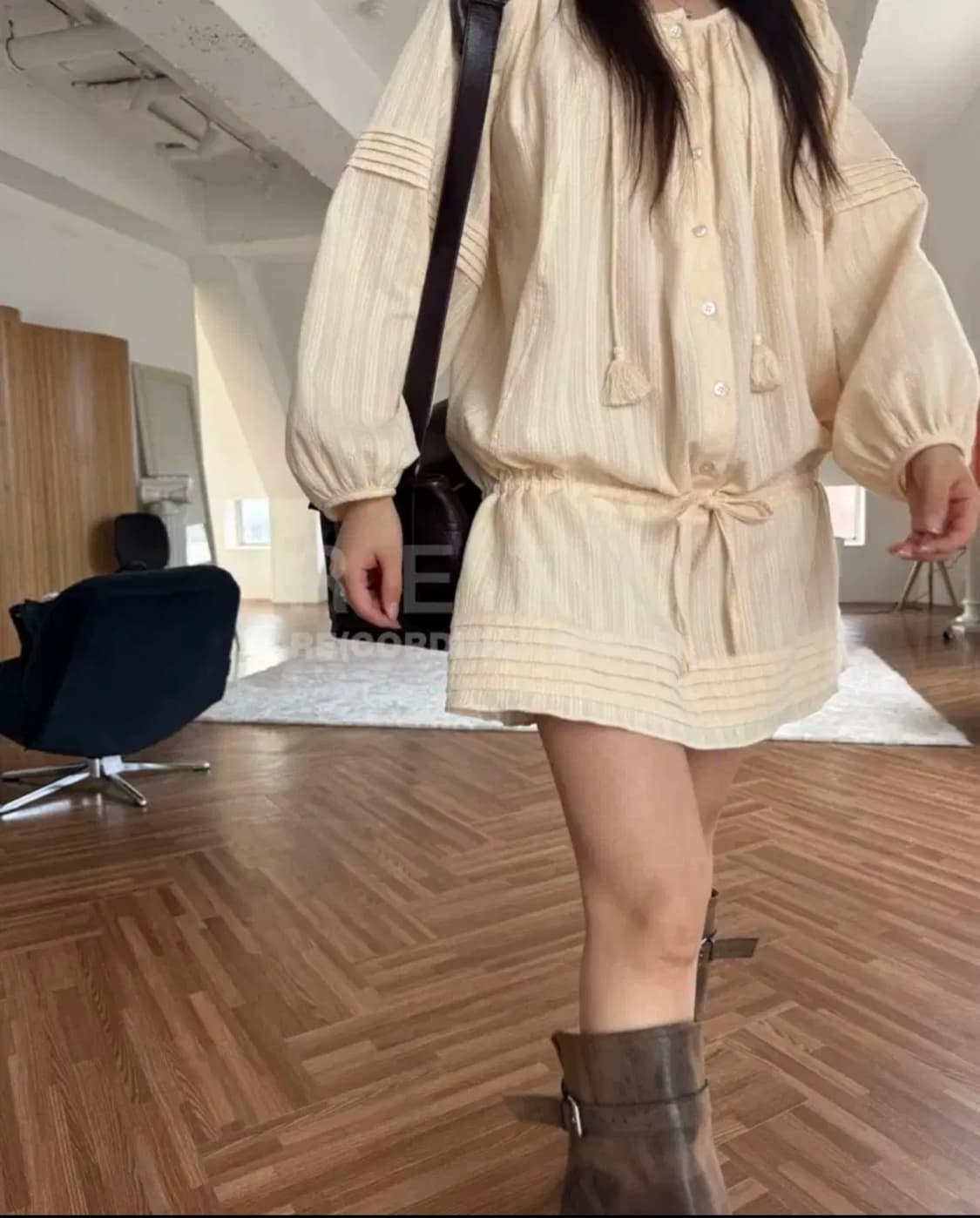 에그이즈 아이리스 태슬블라우스 미니원피스  상품이미지2