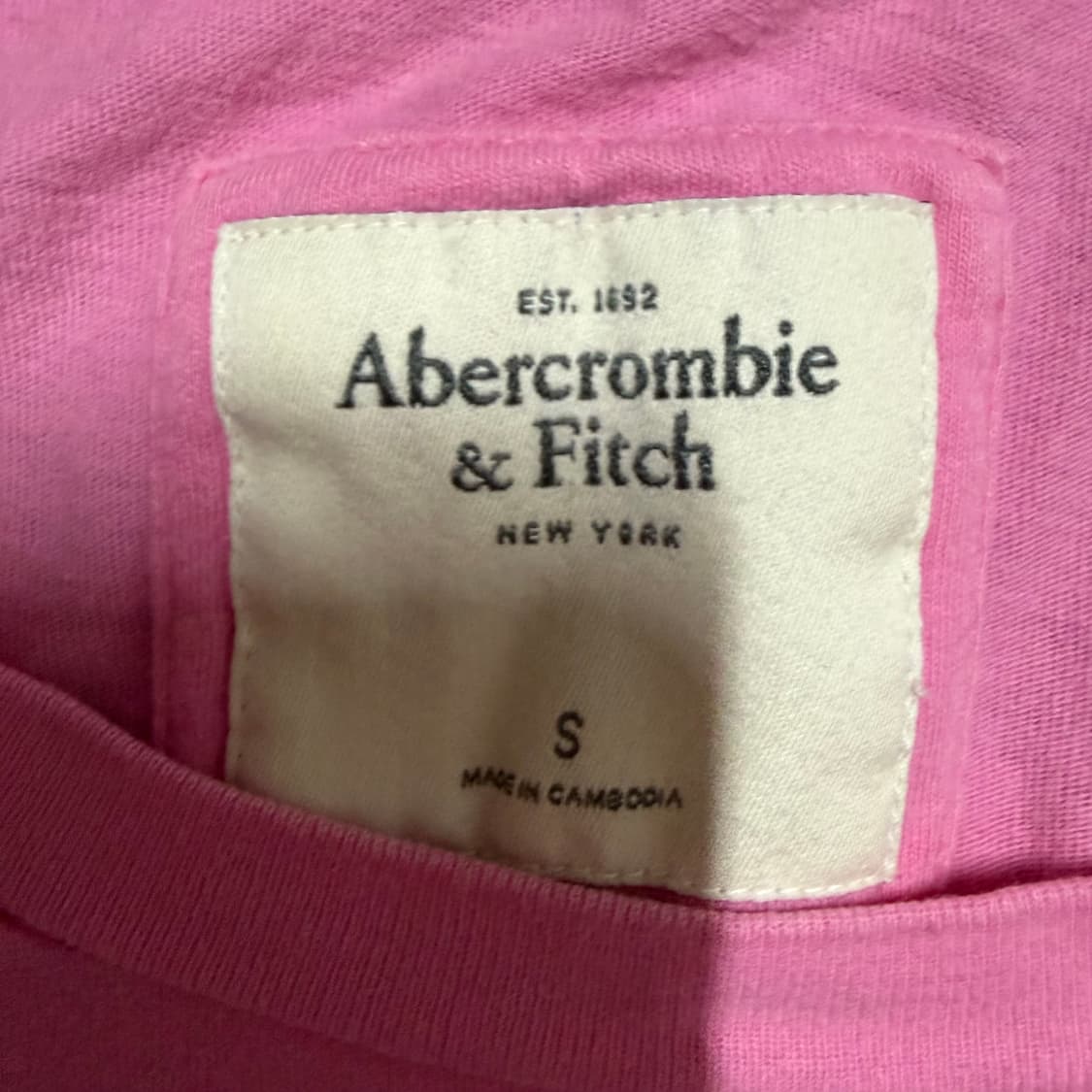 아베크롬비 핑크 반팔티셔츠 S 상품이미지3