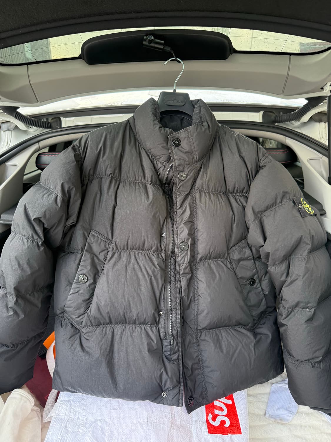 스톤아일랜드 크링클랩스25fw 블랙 상품이미지1