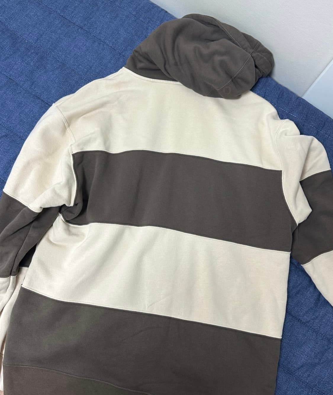 슈프림 x 나이키 스트라이프후드 탄 19ss 상품이미지4