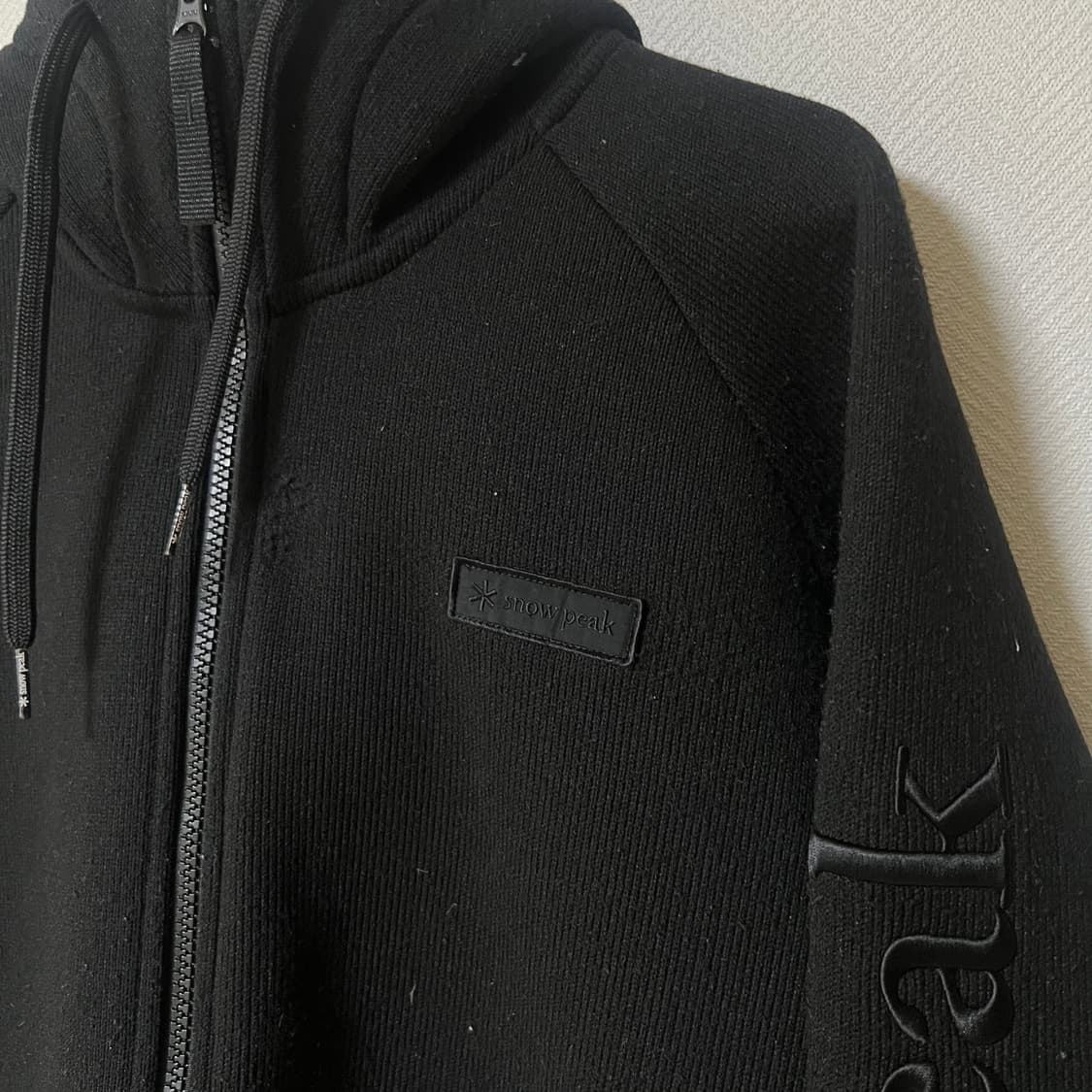 스노우피크 블랙 후드 집업 105 상품이미지2