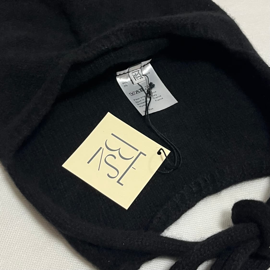 베이스레인지 25fw Tier 캐시미어 후드 비니/블랙 상품이미지3