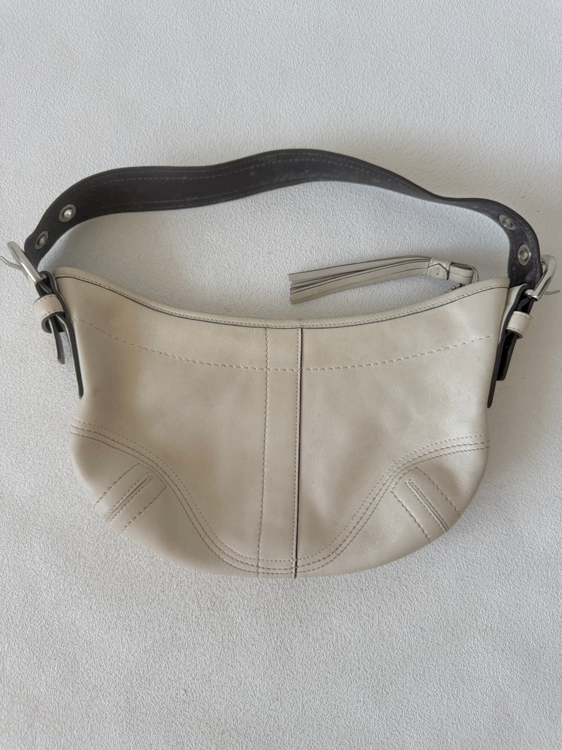 코치(COACH) 레더 토트백(반팔 숄더 가능 예상) 상품이미지2