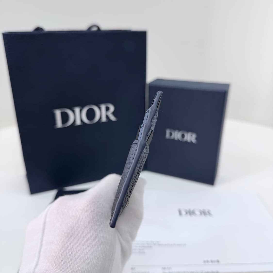 [미사용/선물가능] 26SS 디올 그라데이션 그래비티 레더 카드지갑 상품이미지4