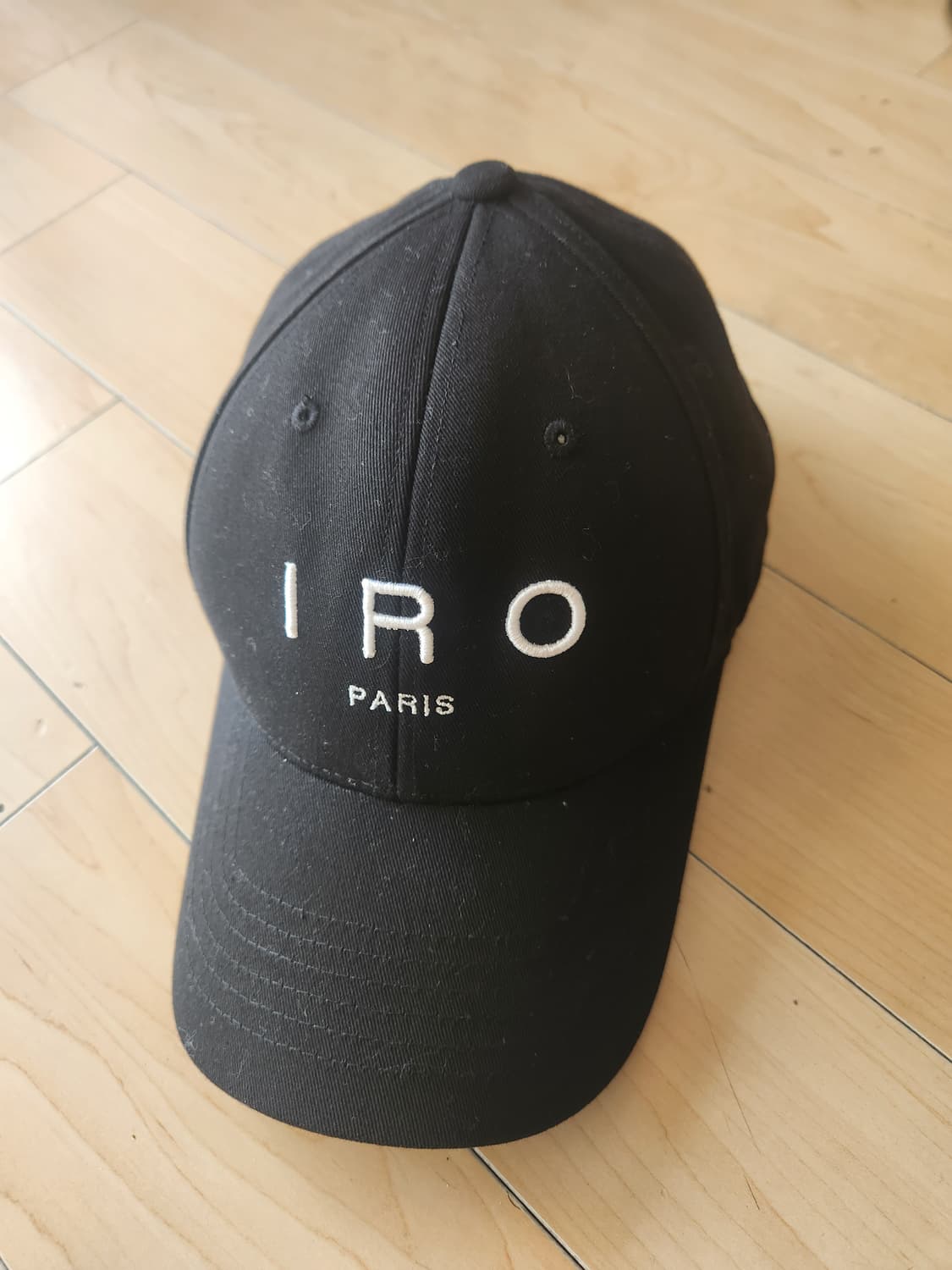 이로 에센셜 코튼 로고 자수 볼캡 블랙 F 상품이미지2