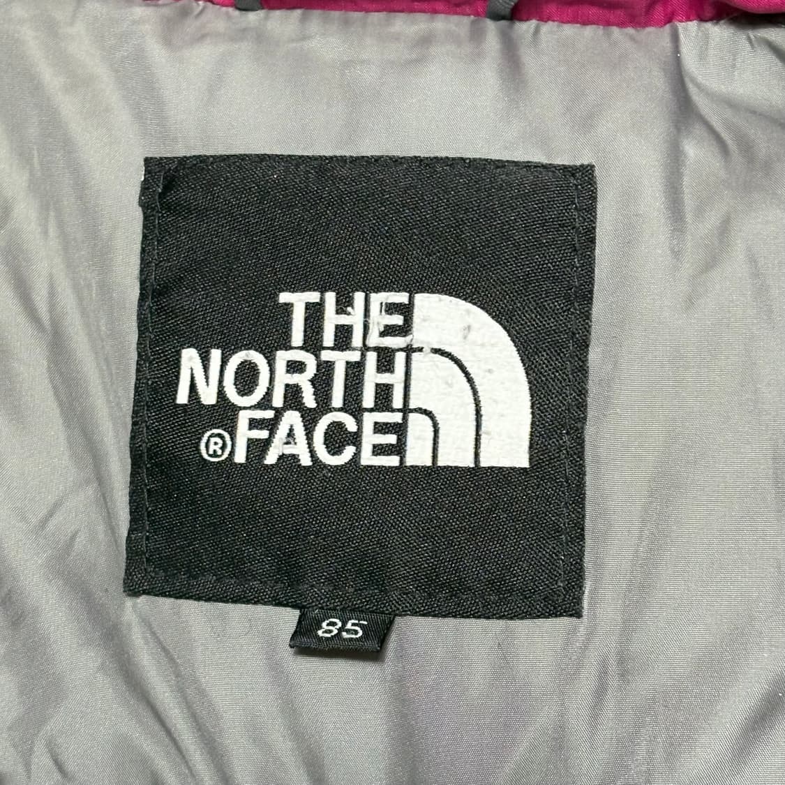 The North Face 700 핑크 패딩 상품이미지3