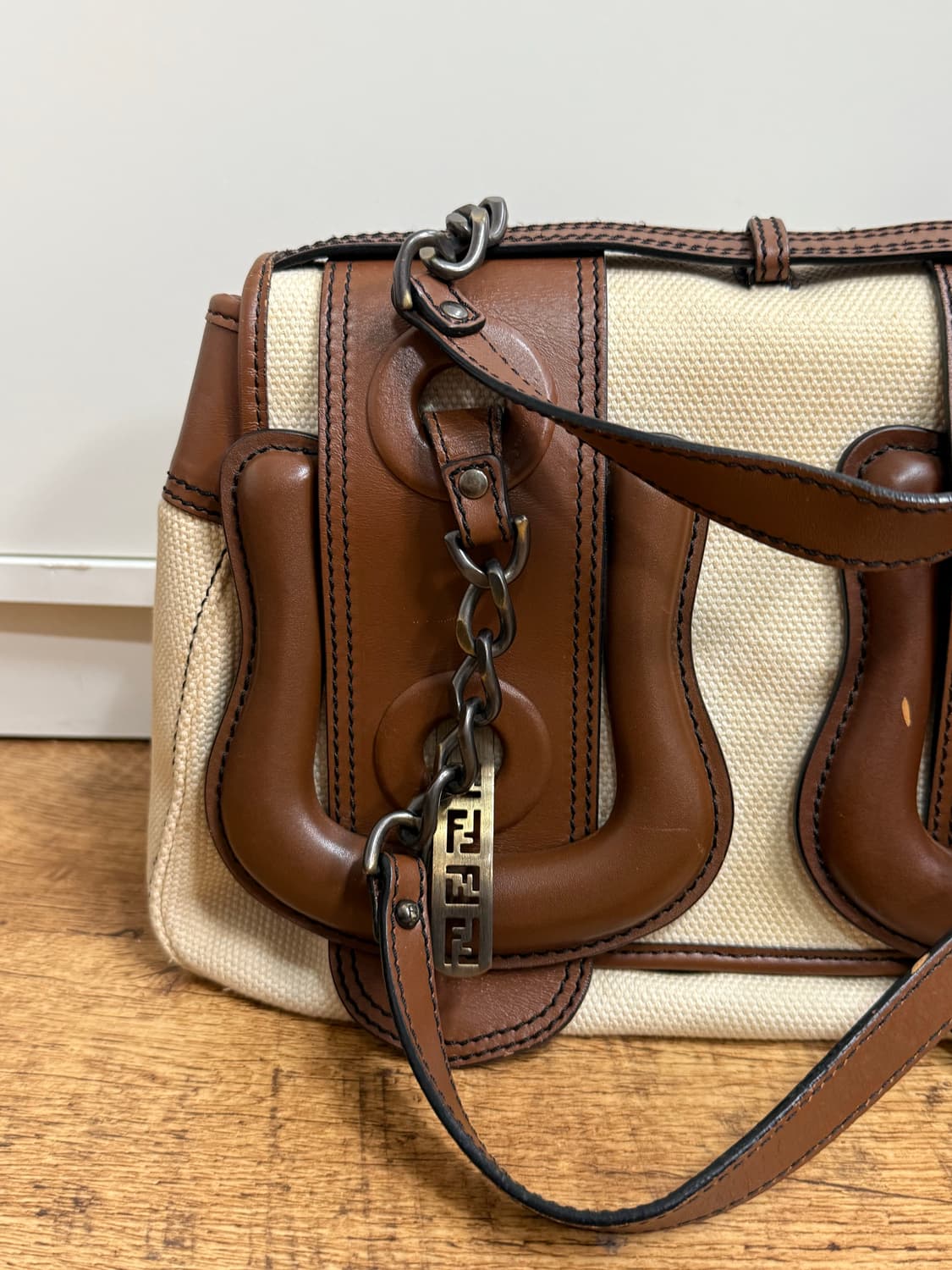 펜디 더블 바게트 숄더백 상품이미지8