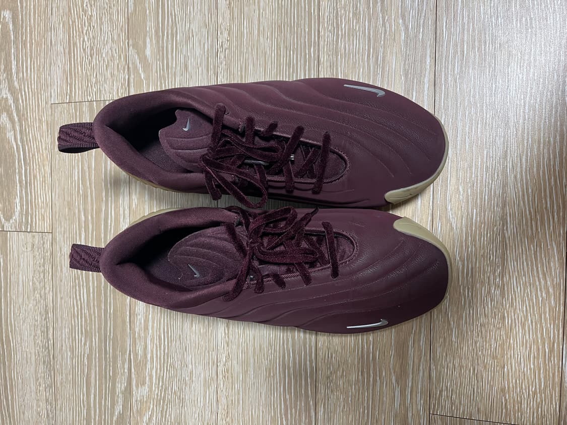 나이키 아스트라 울트라 Burgundy 상품이미지1