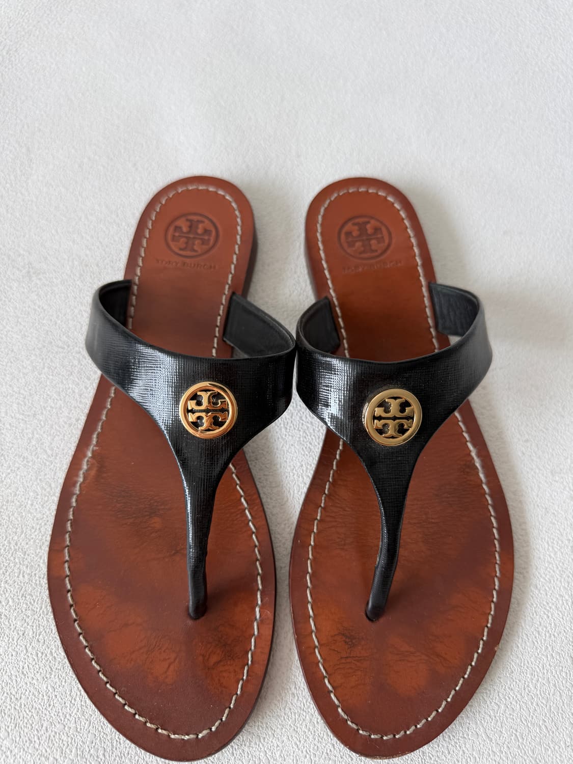 [6.5M]토리버치(TORYBUCH) 레더 플리플랍 슬리퍼 상품이미지4