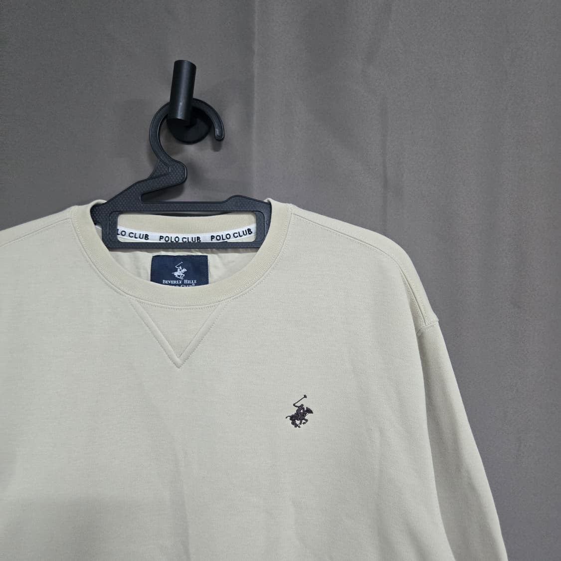 폴로 클럽 맨투맨 베이지 상품이미지2