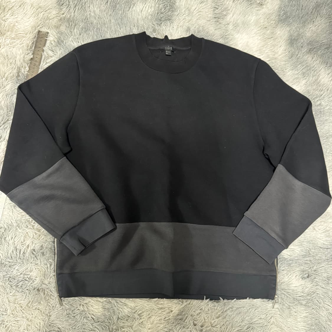 cos 코스 네오프랜 맨투맨 L사이즈 상품이미지4