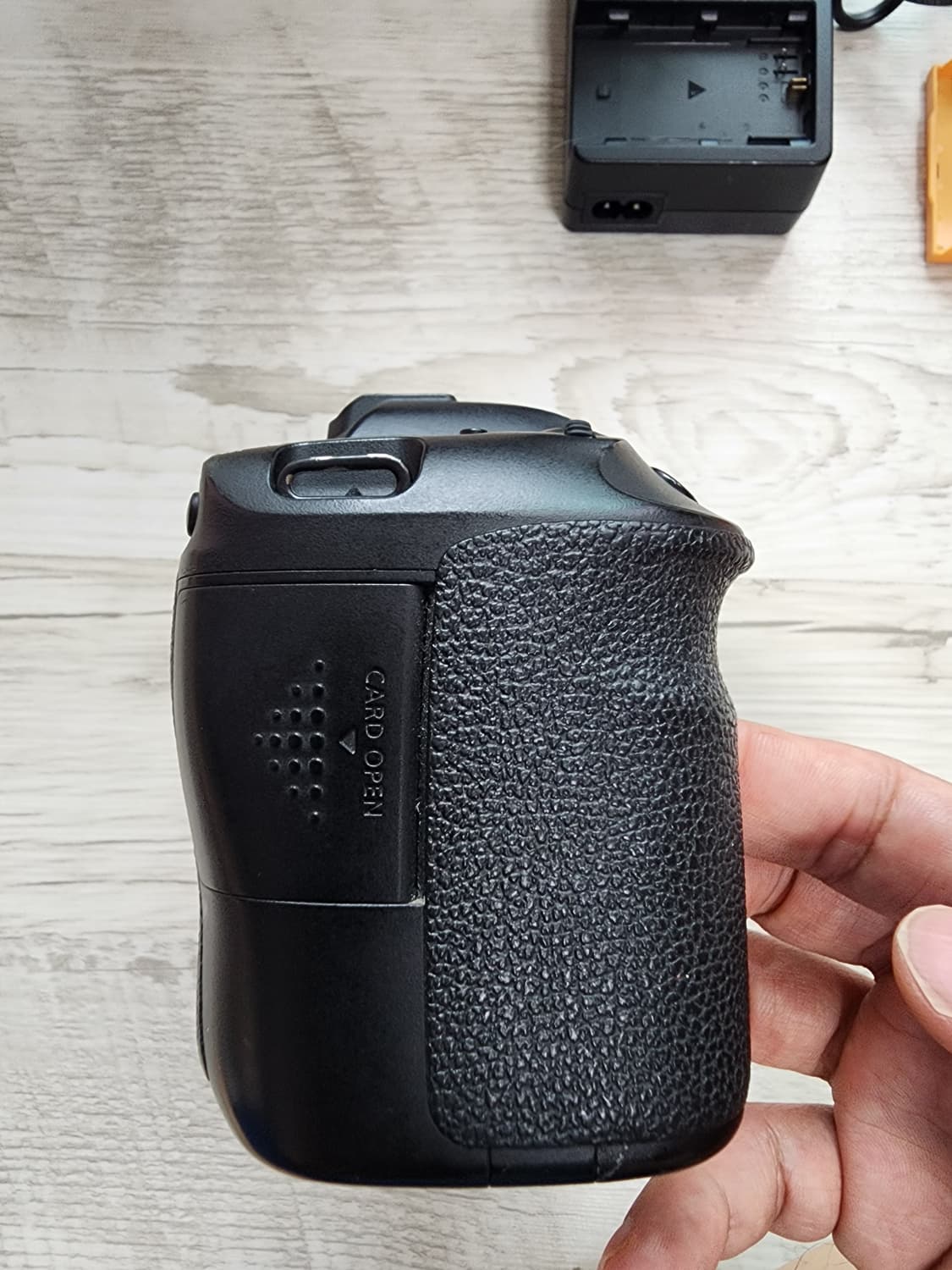 CANON 캐논 EOS 6D 바디 팝니다.  풀프레임 DSLR 카메라  상품이미지3