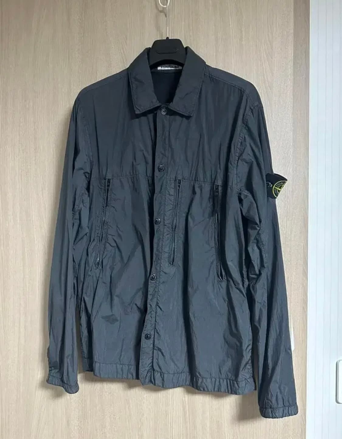 (백화점판) 스톤아일랜드 크링클랩스 오버셔츠 네이비 XL 상품이미지1