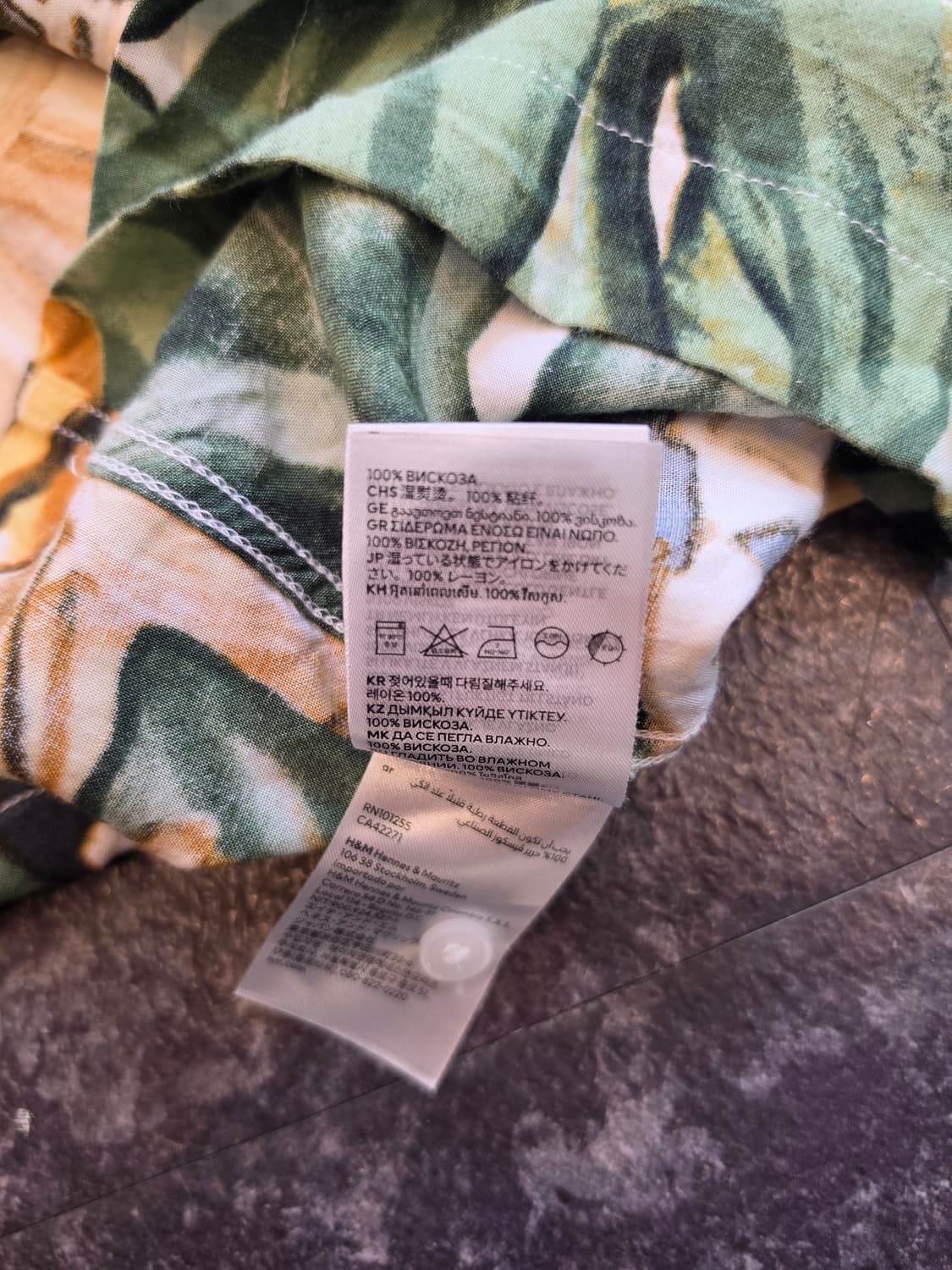 [H&M] 하와이안 반팔셔츠(남방) 상품이미지3