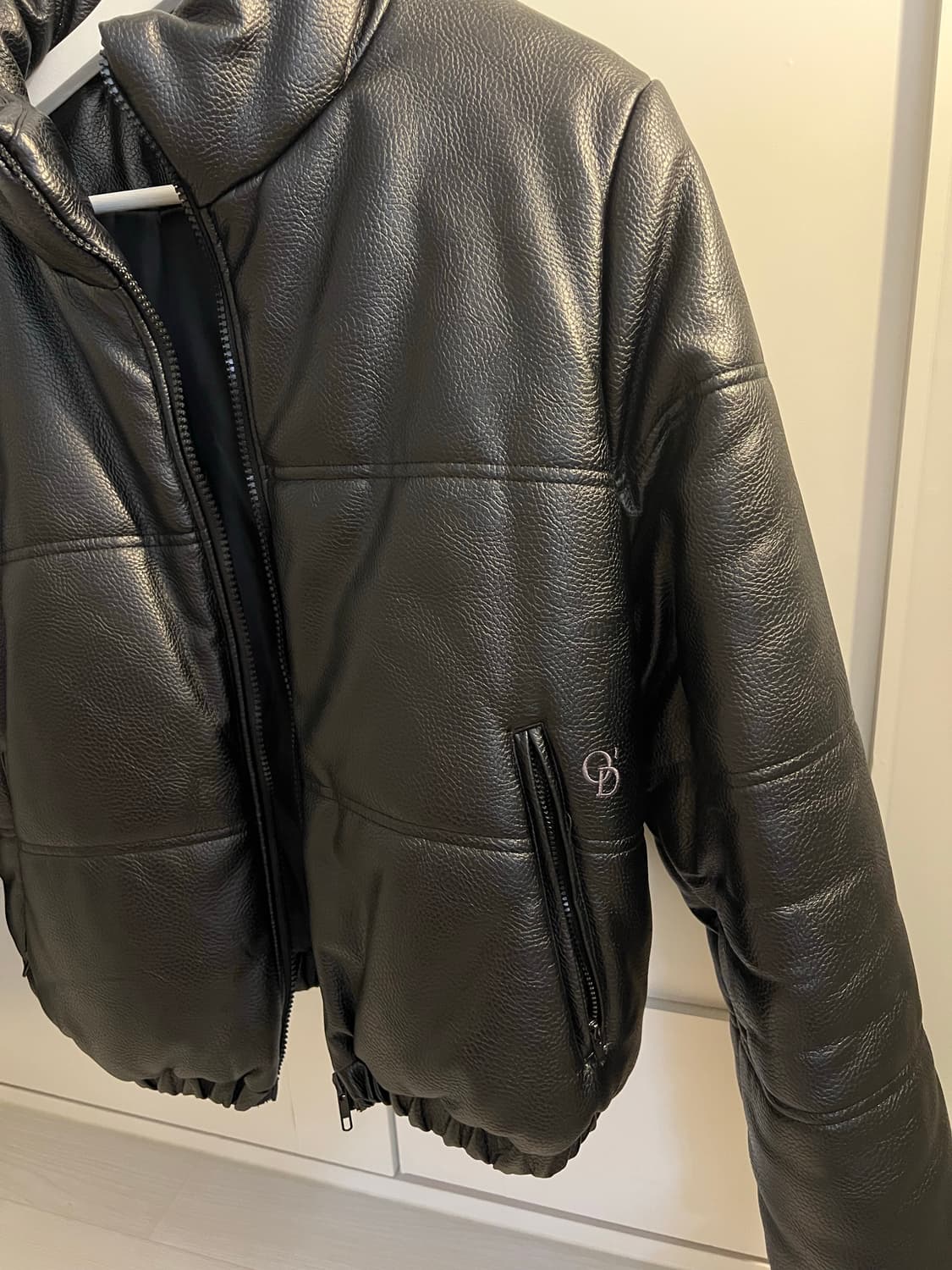 오도어 자체제작 가죽 패딩 상품이미지6