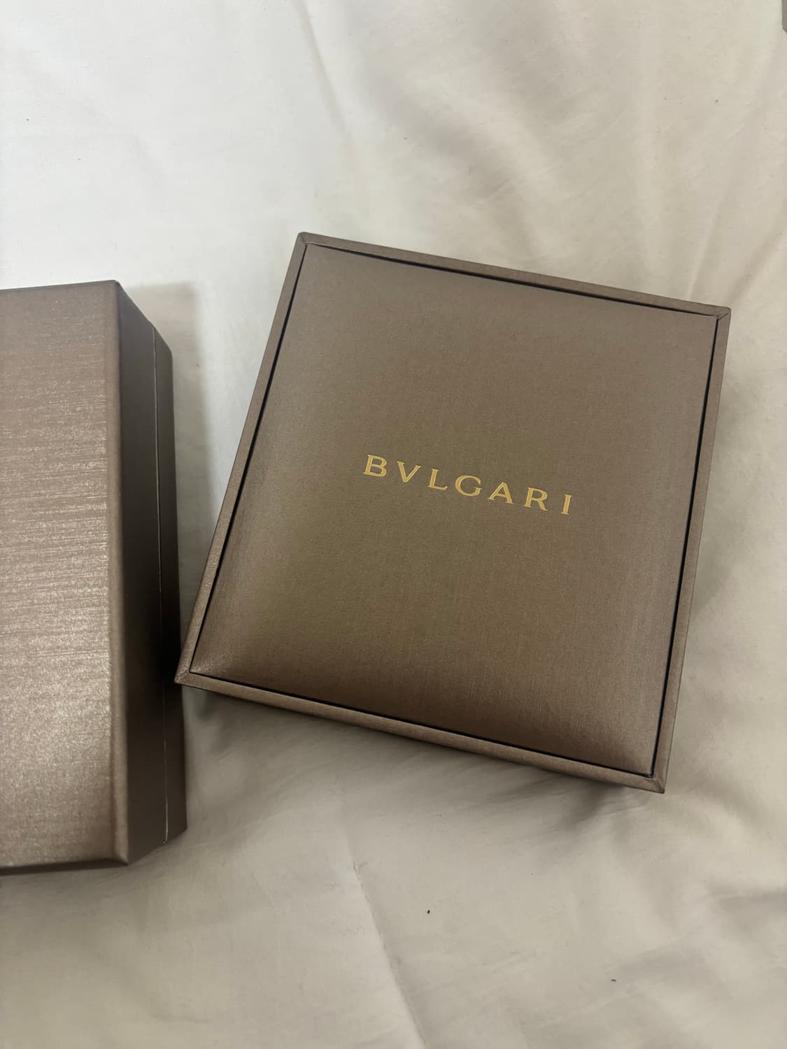 불가리 비제로원 미니 목걸이 화이트골드 상품이미지6