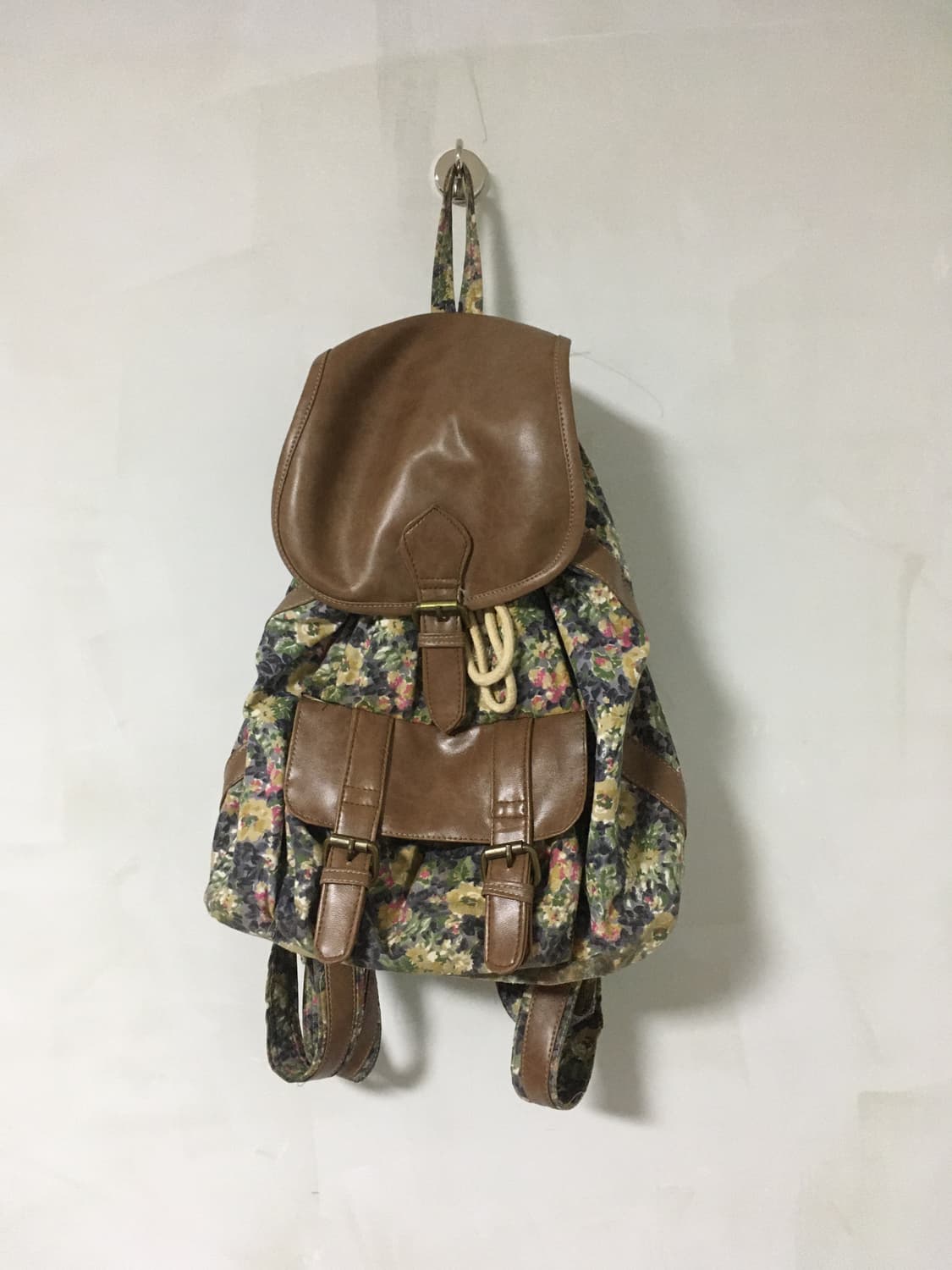 꽃무늬 가죽 백팩 상품이미지1