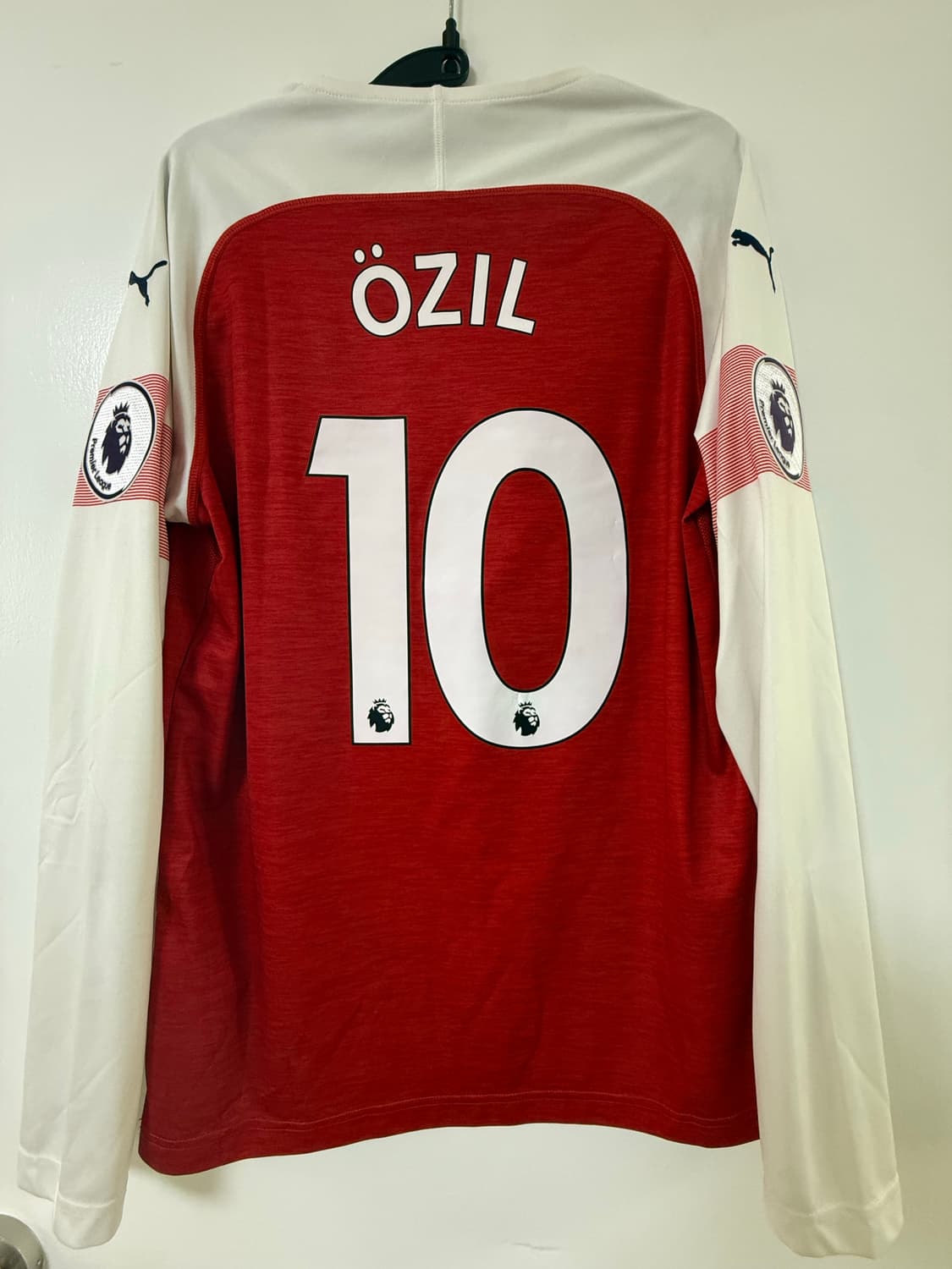 푸마 아스날 18-19 홈 긴팔 외질 상품이미지2