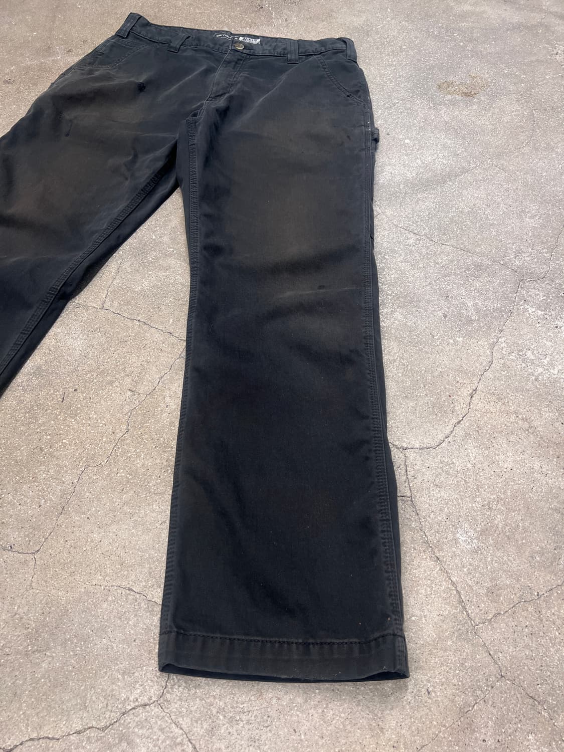 칼하트 릴렉스핏 카펜더 팬츠 블랙 상품이미지4