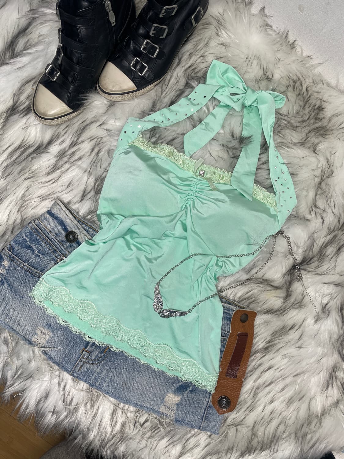 민트 홀터 큐빅 슬리브리스 상품이미지1