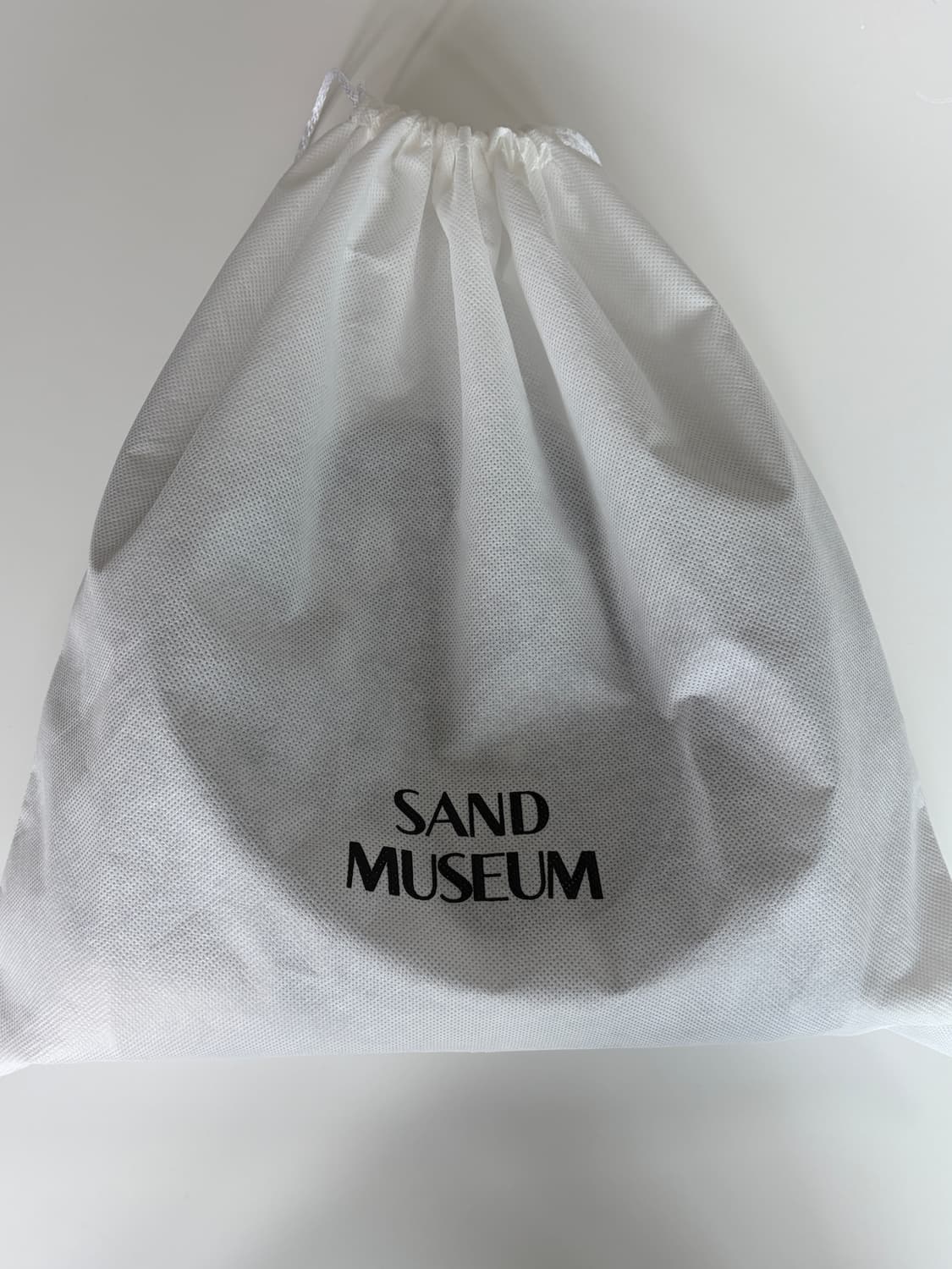 샌드뮤지엄 MAGAZINE BAG MINI [Dusty Gray] 상품이미지3