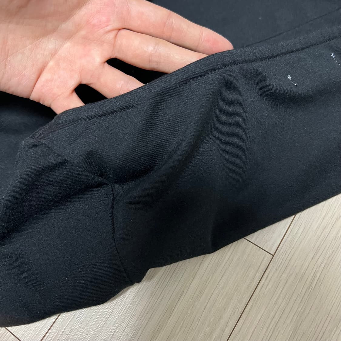 쓰리타임즈 블러쉬 오프숄더 티셔츠 상품이미지3