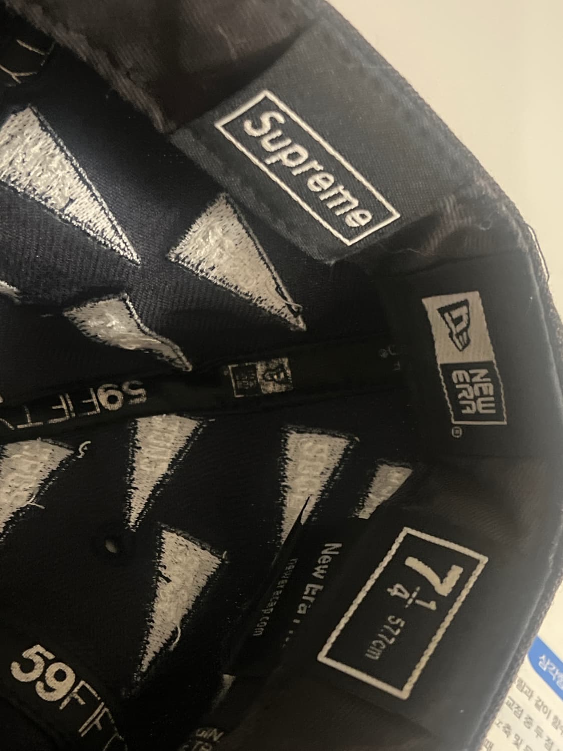 슈프림 뉴에라 모자 상품이미지3