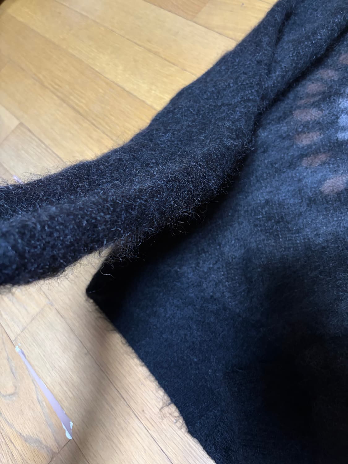 [2] 해칭룸 하나비 모헤어 가디건 블랙 상품이미지4