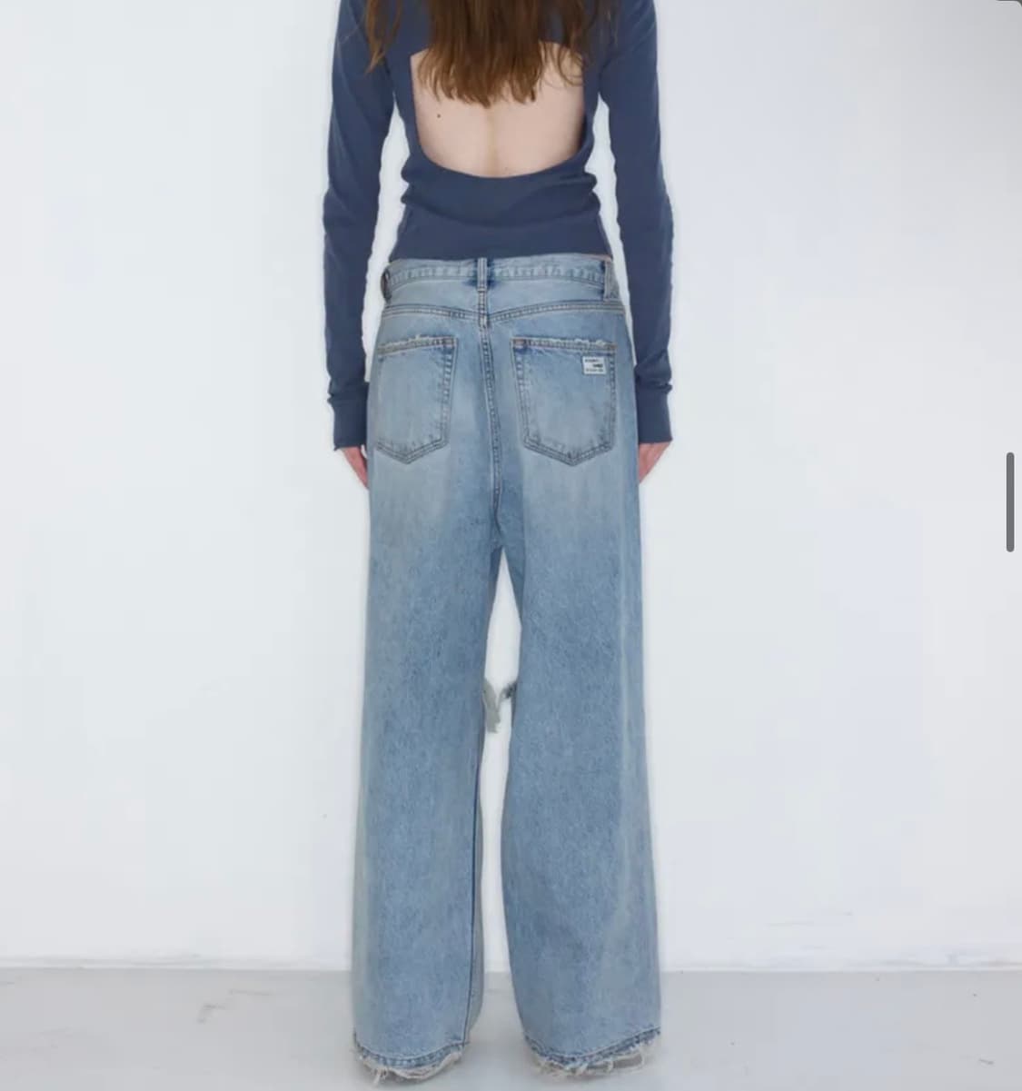 새상품) SEO DESTROYED DENIM PANTS 상품이미지3