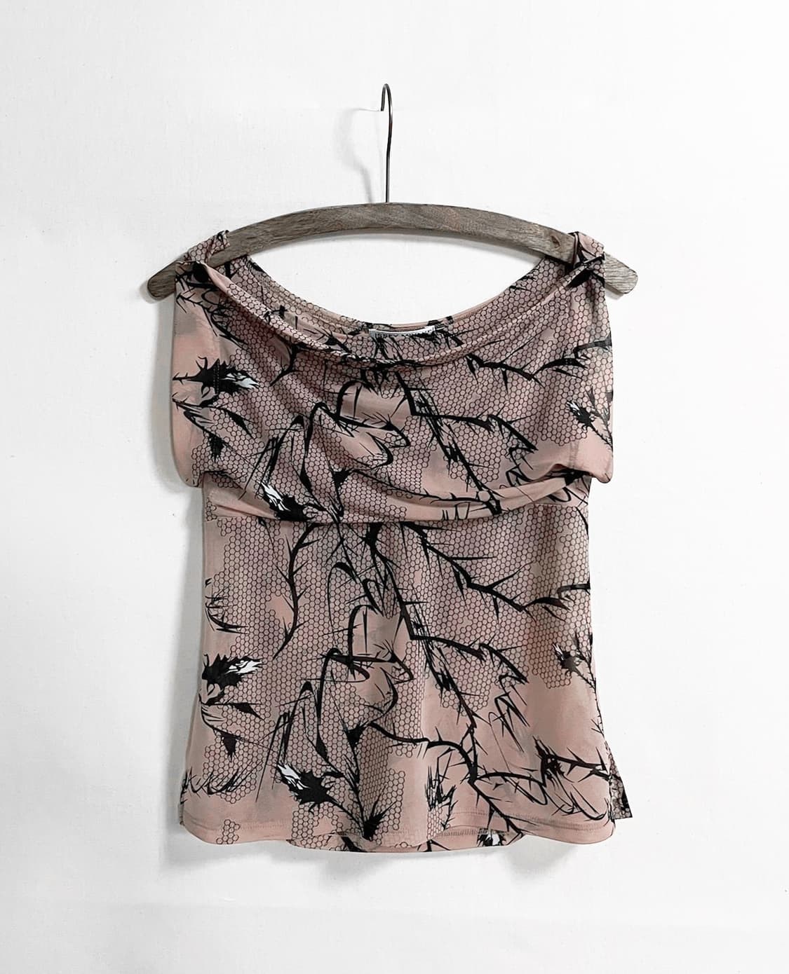 ISSEY MIYAKE button detail sleeveless 상품이미지3