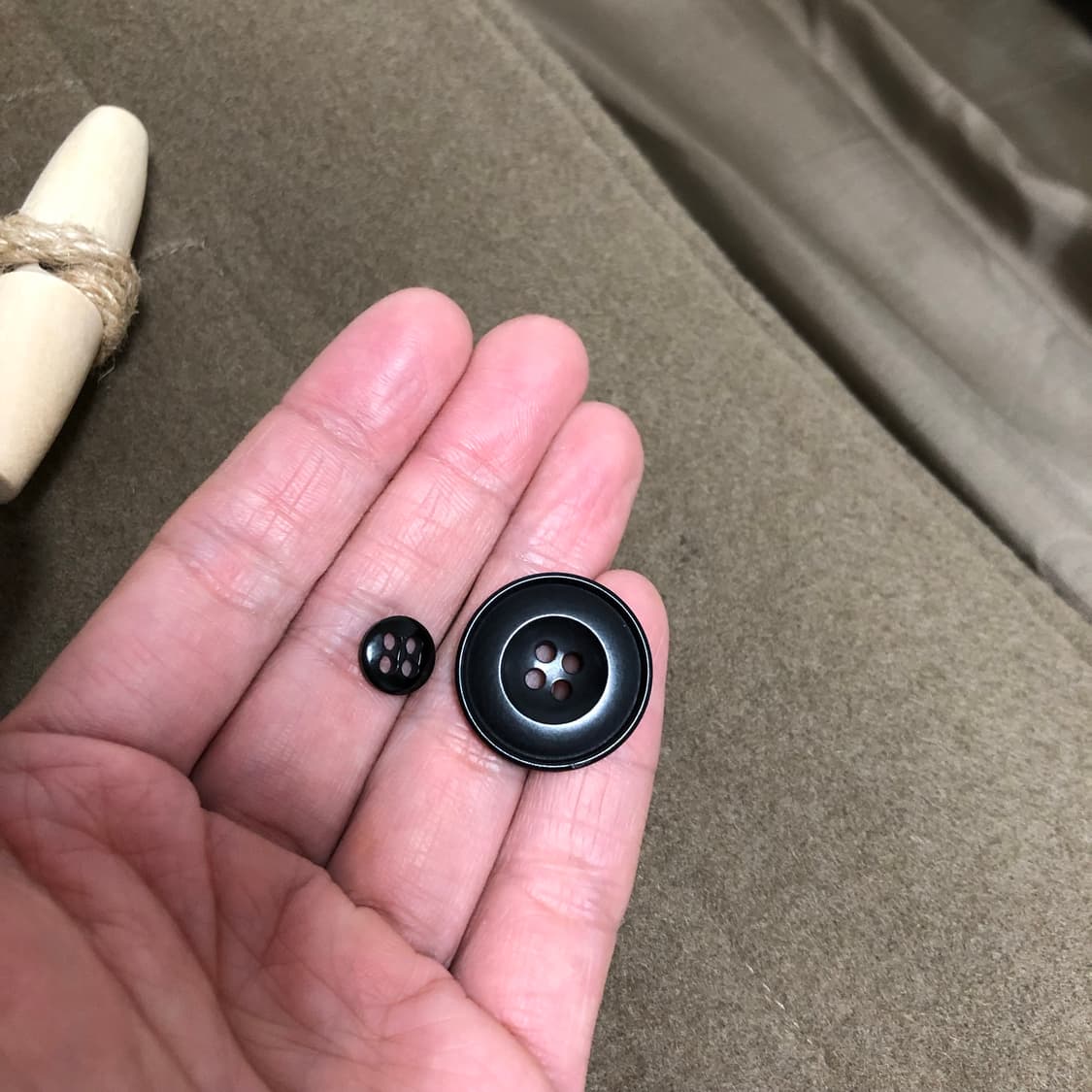 (L) 비바스튜디오 VIVA STUDIO 오버핏후드 더플코트 카키브라운 상품이미지4