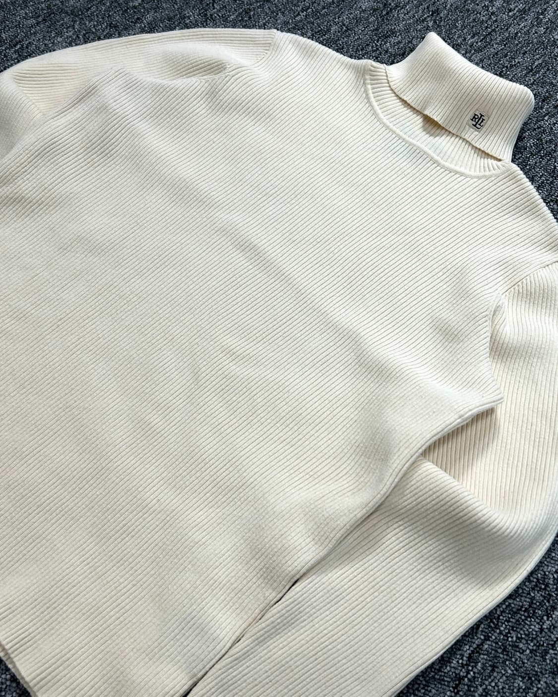 랄프 로렌 아이보리 터틀넥 니트 스웨터 상품이미지2