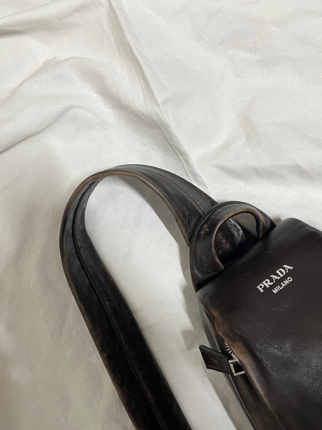 프라다(PRADA) 나파 가죽 백팩 상품이미지2