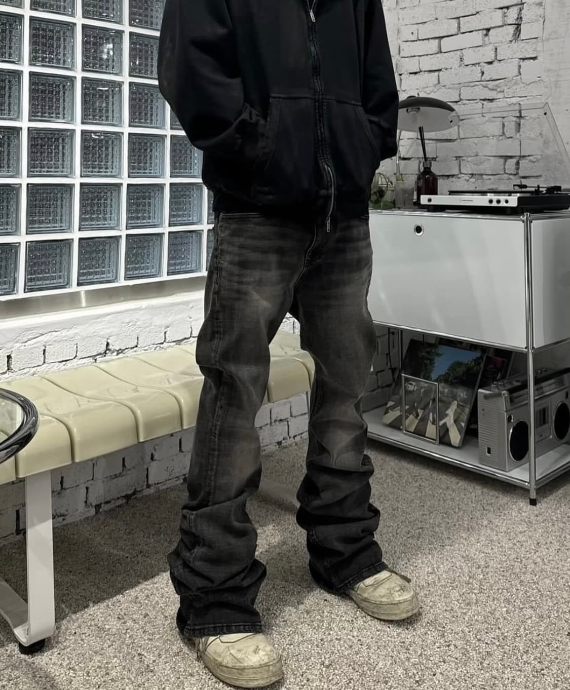 [1] 아워글라스 슬림핏 부츠컷 데님 상품이미지2