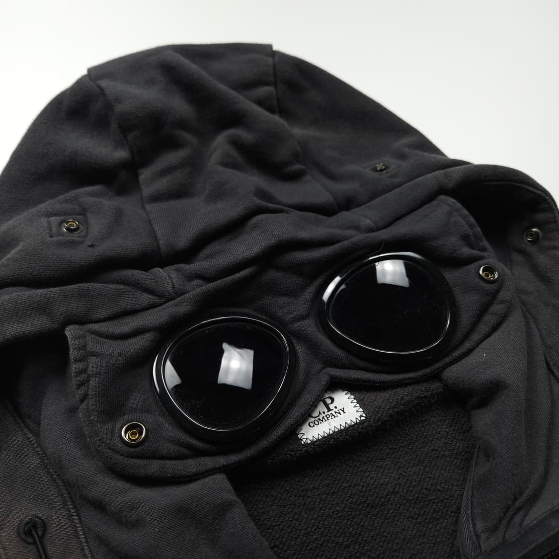CP컴퍼니 고글 페이딩 후드집업 자켓 (XL) 상품이미지4