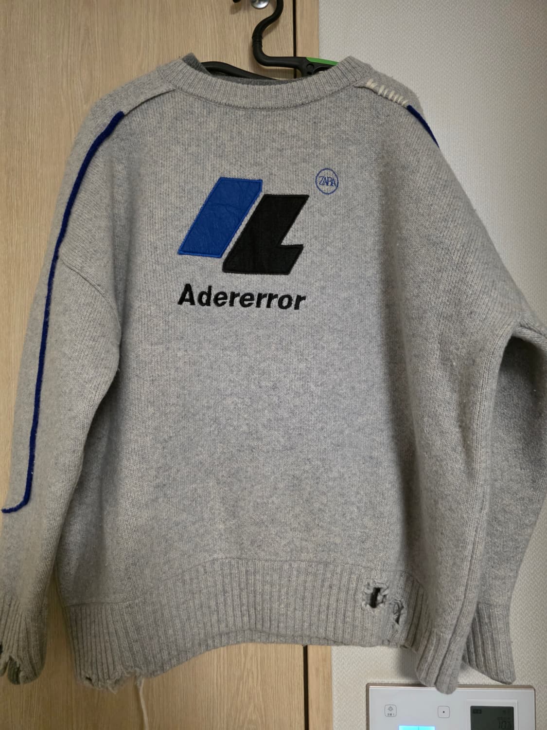 자라x아더에러 오버사이즈 니트 상품이미지1