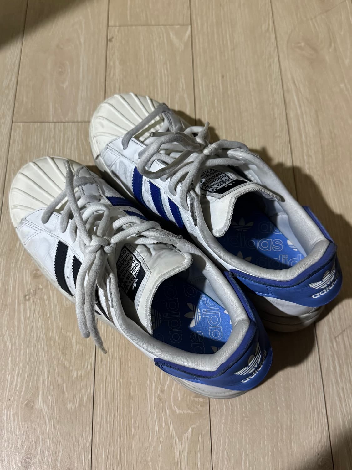 아디다스 슈퍼스타 아윤 240 상품이미지2