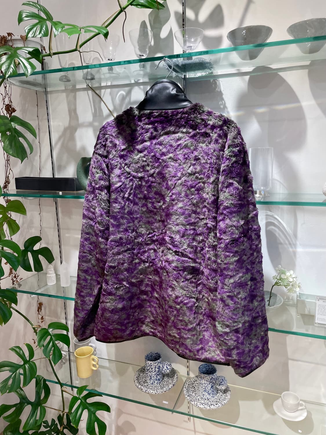 니들스 uneven printed faux fur jacket 상품이미지7