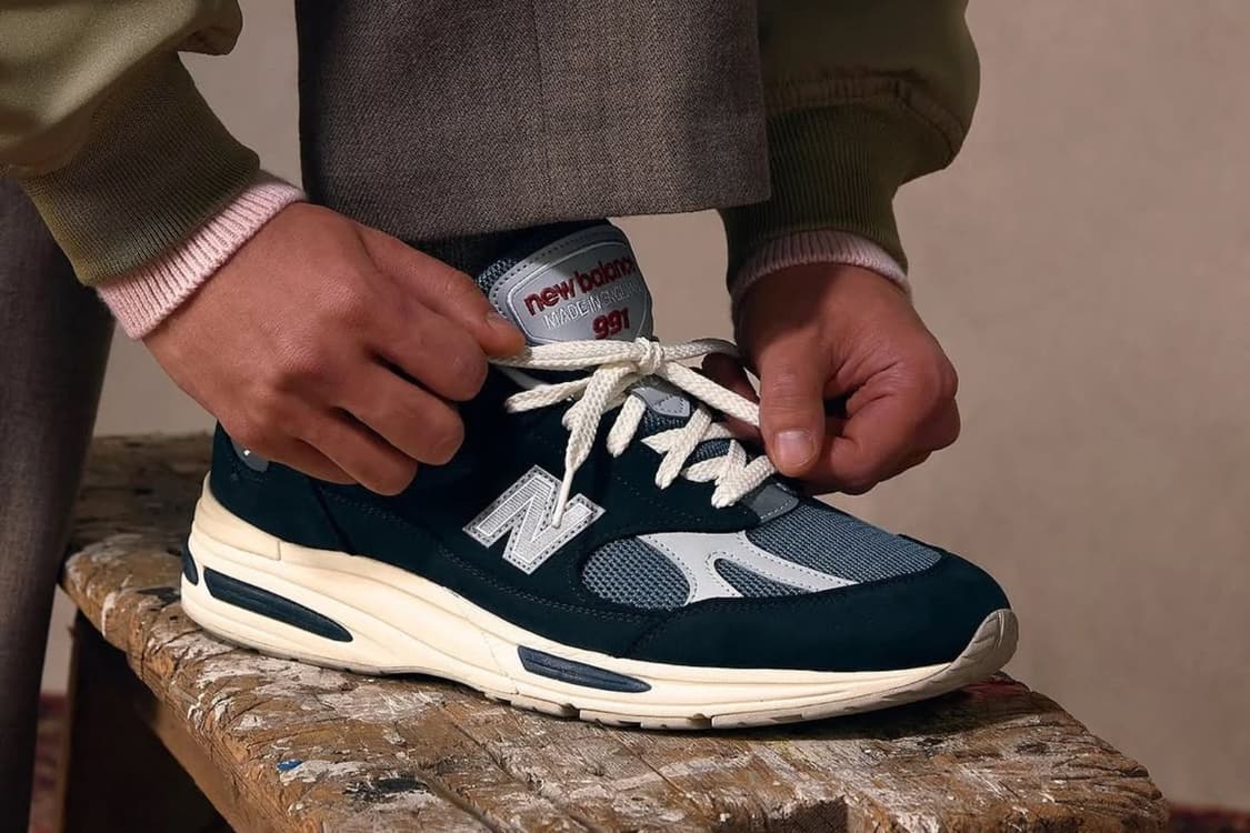 뉴발란스 991v2 토탈 이클립스 255 새제품 상품이미지1