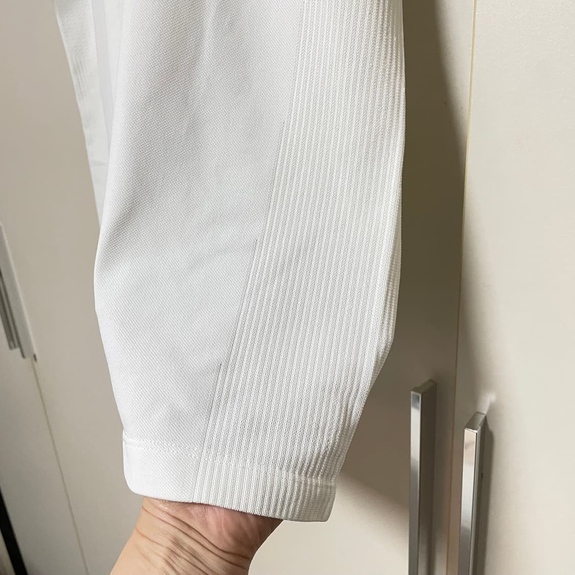 유니클로 화이트 폴로셔츠 M 사이즈 상품이미지4