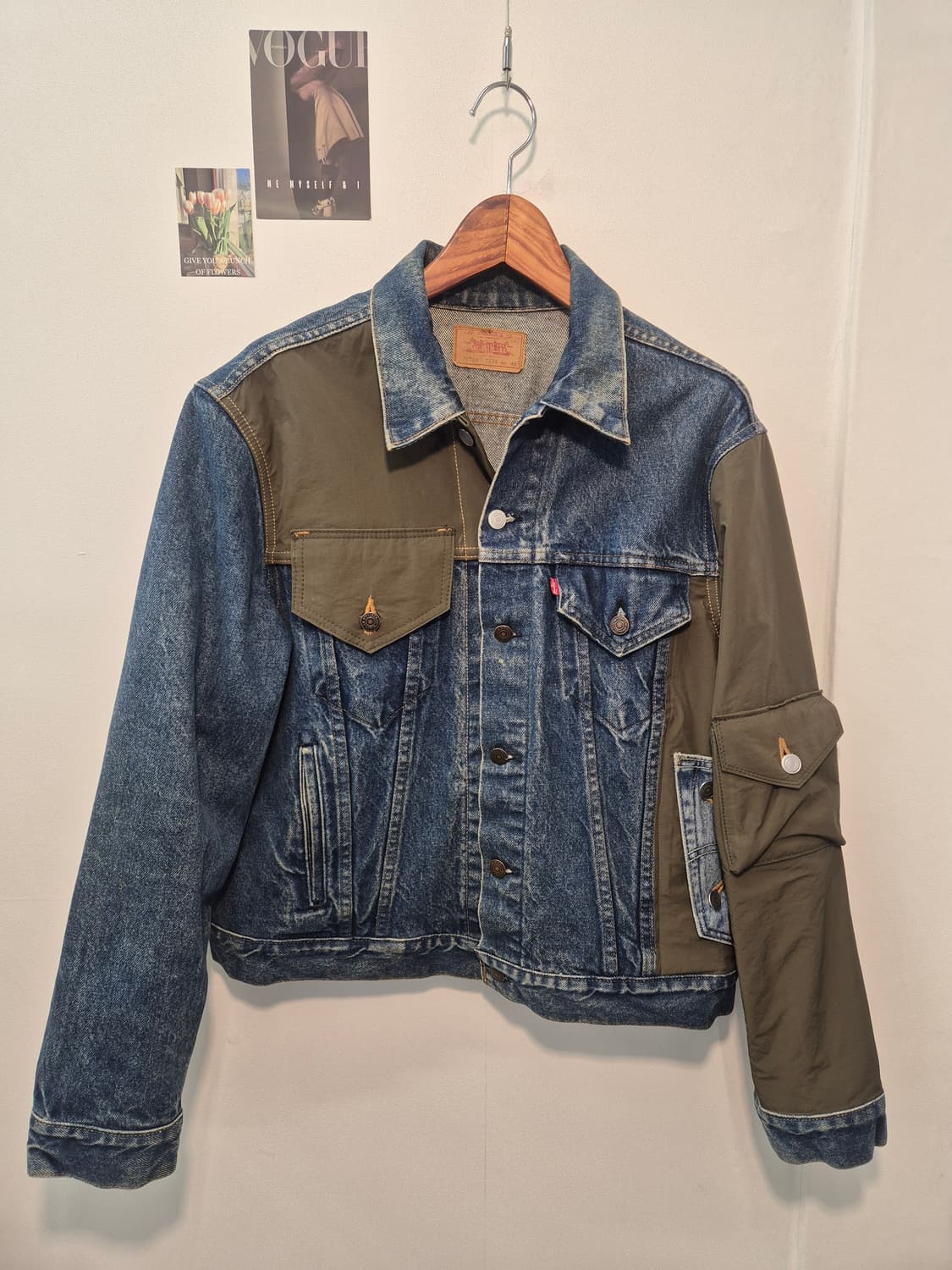 리바이스 정품 커스텀 데님 자켓
46  사이즈  상품이미지1