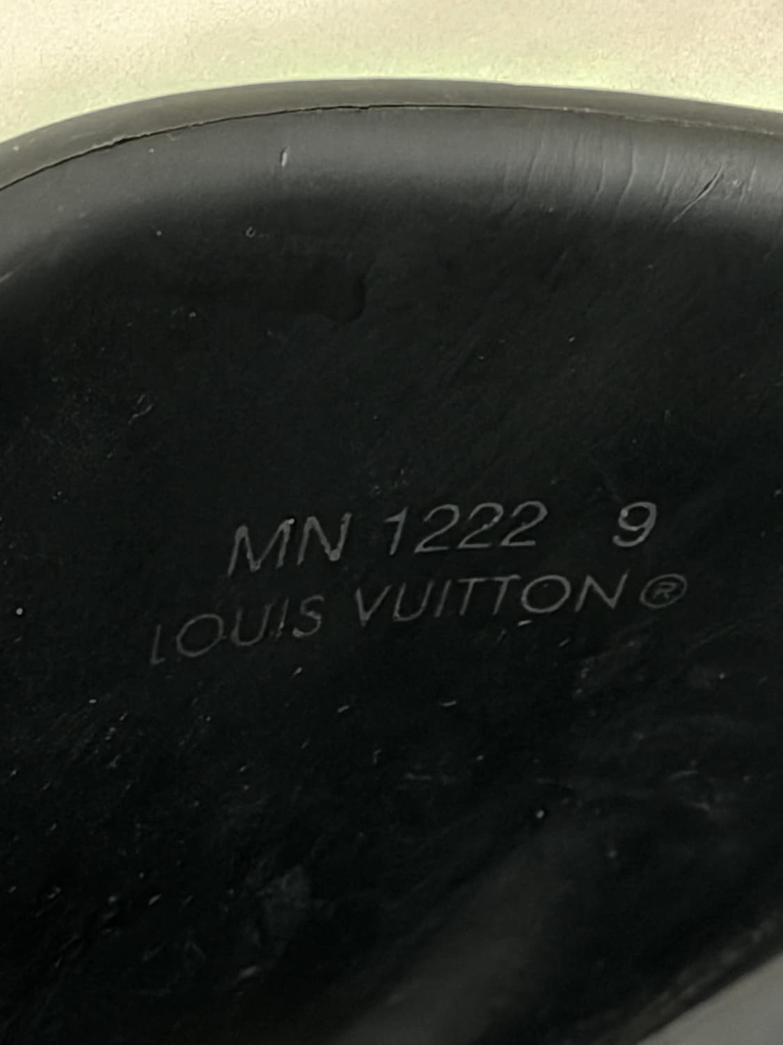 루이비통 워터프런트 뮬 샌들 상품이미지7