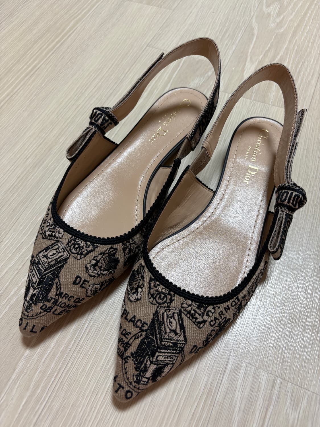 디올 슬링백 자디올 37 (240) 새제품 상품이미지1