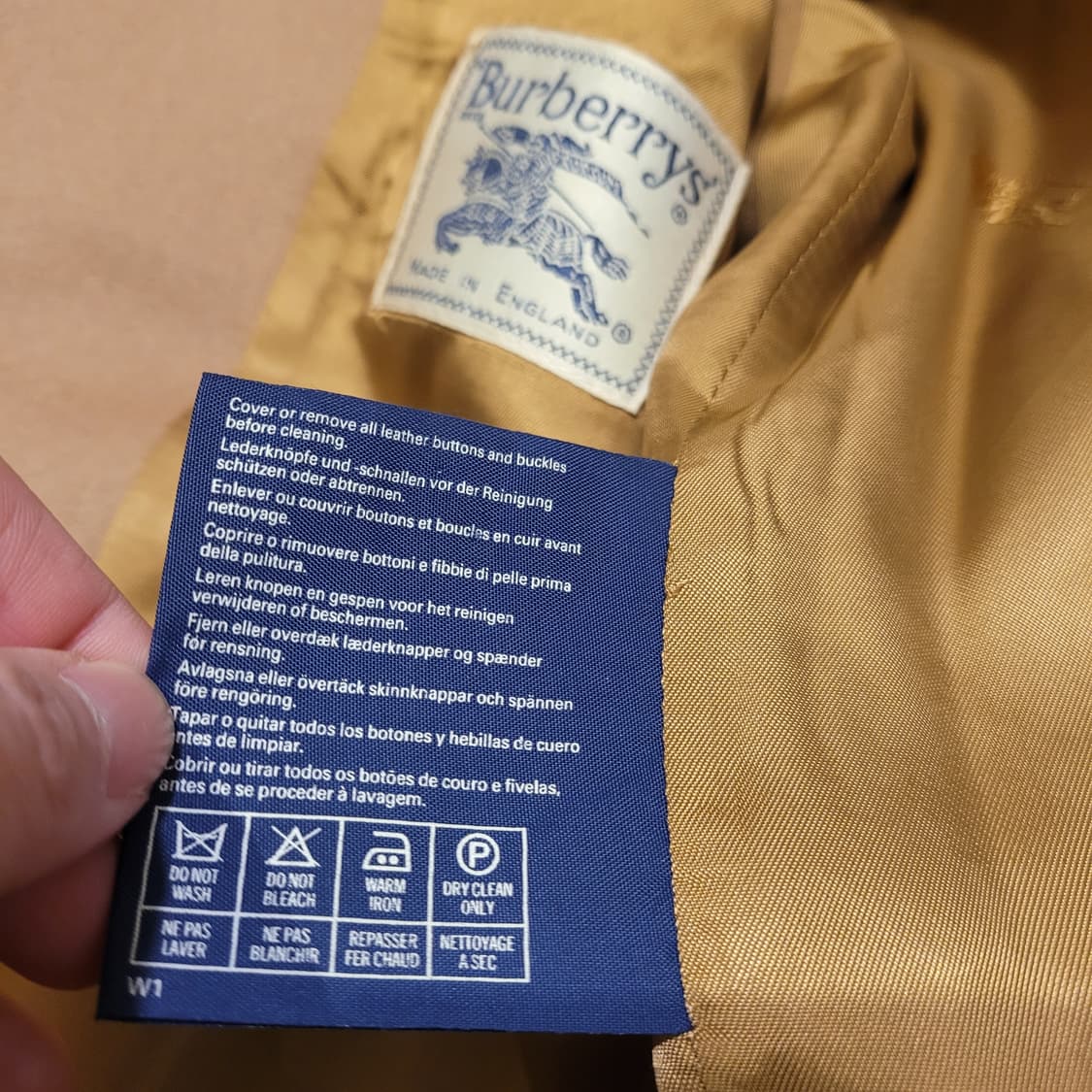 버버리 크레스트 로고 울 블레이저 상품이미지8